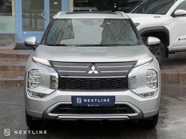 Новый Mitsubishi Outlander IV Рестайлинг 2026 года, цена 7 090 000 рублей, внедорожник, Автокод Объявления