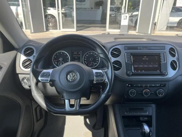 Volkswagen Tiguan I Рестайлинг с пробегом 2016 года, цена 1 698 000 рублей, 92588 км, внедорожник, Автокод Объявления