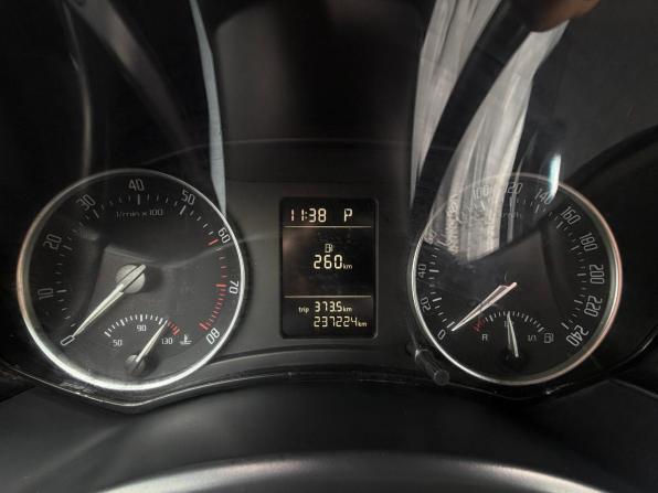Skoda Octavia II (A5) Рестайлинг с пробегом 2010 года, цена 490 000 рублей, 237217 км, лифтбек, Автокод Объявления