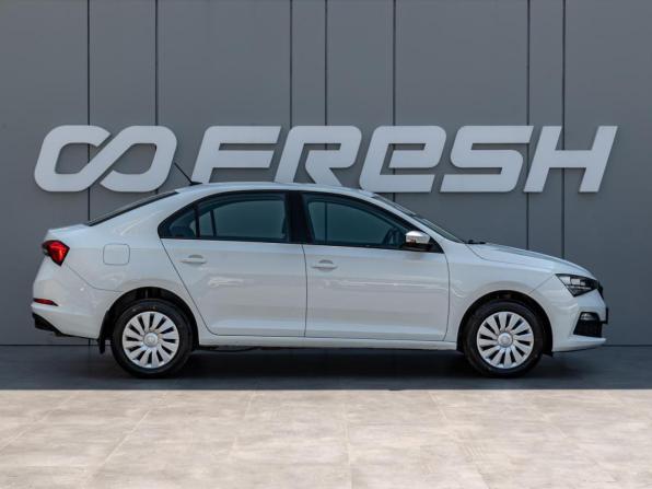 Skoda Rapid II с пробегом 2021 года, цена 1 252 000 рублей, 162896 км, лифтбек, Автокод Объявления
