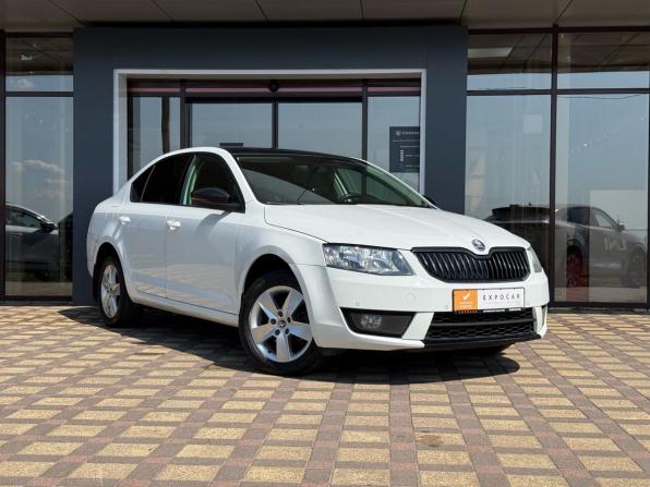 Skoda Octavia III (A7) с пробегом 2016 года, цена 1 180 000 рублей, 199317 км, лифтбек, Автокод Объявления