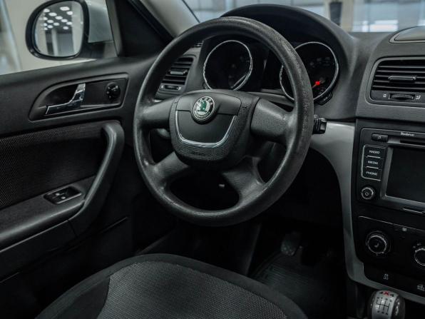 Skoda Yeti I с пробегом 2010 года, цена 726 000 рублей, 147694 км, внедорожник, Автокод Объявления