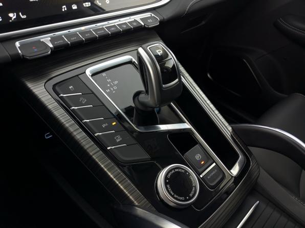 Geely Atlas Pro с пробегом 2024 года, цена 2 220 000 рублей, 7911 км, внедорожник, Автокод Объявления