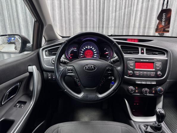 Kia Ceed II с пробегом 2014 года, цена 1 160 000 рублей, 134105 км, универсал, Автокод Объявления
