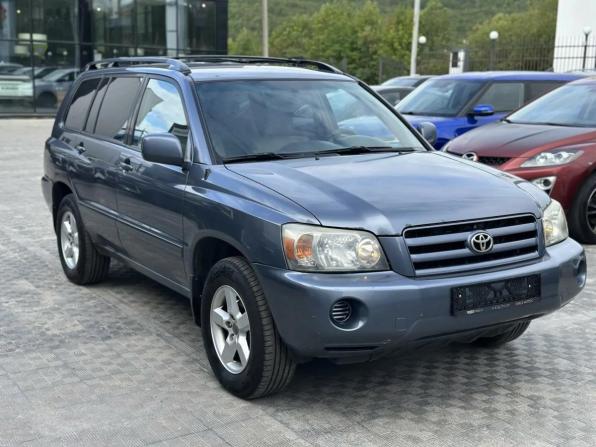 Toyota Highlander I (XU20) Рестайлинг с пробегом 2004 года, цена 799 000 рублей, 190000 км, внедорожник, Автокод Объявления