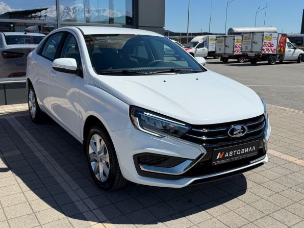 Lada (ВАЗ) Vesta I Рестайлинг (NG) с пробегом 2026 года, цена 1 820 000 рублей, 2 км, седан, Автокод Объявления