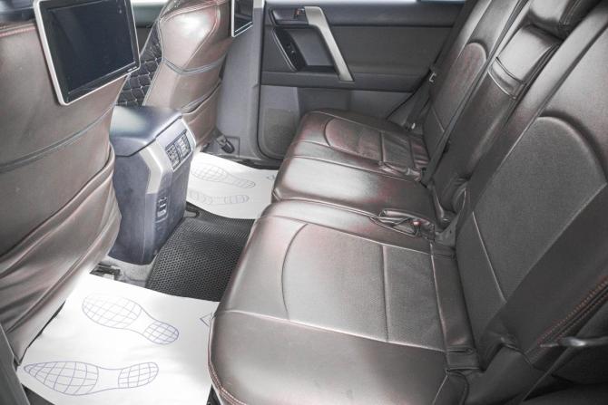 Toyota Land Cruiser Prado 150 Series с пробегом 2010 года, цена 3 179 000 рублей, 135000 км, внедорожник, Автокод Объявления