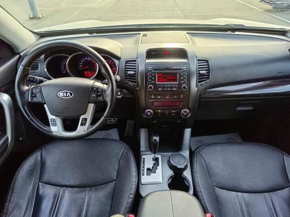 Kia Sorento II Рестайлинг с пробегом 2012 года, цена 1 699 995 рублей, 139995 км, внедорожник, Автокод Объявления