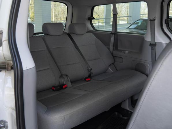 Hyundai H-1 II Рестайлинг с пробегом 2018 года, цена 2 890 000 рублей, 120311 км, минивэн, Автокод Объявления