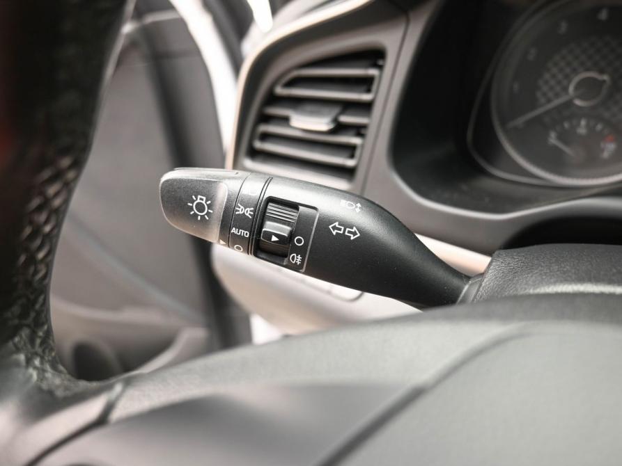 Hyundai Elantra VI (AD) Рестайлинг Ростов-на-Дону  - изображение 12