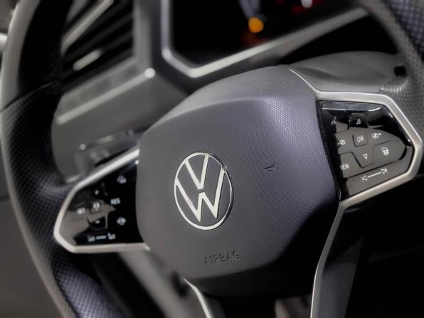 Volkswagen Tiguan II Рестайлинг с пробегом 2021 года, цена 3 570 000 рублей, 81566 км, внедорожник, Автокод Объявления