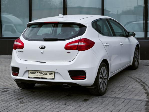 Kia Ceed II Рестайлинг с пробегом 2018 года, цена 1 585 000 рублей, 97000 км, хэтчбек, Автокод Объявления