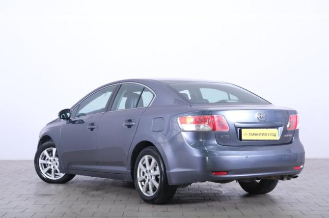 Toyota Avensis III с пробегом 2009 года, цена 1 109 000 рублей, 229000 км, седан, Автокод Объявления