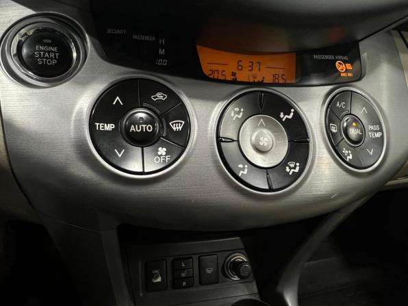 Toyota RAV4 III (XA30) с пробегом 2008 года, цена 1 335 000 рублей, 225191 км, внедорожник, Автокод Объявления