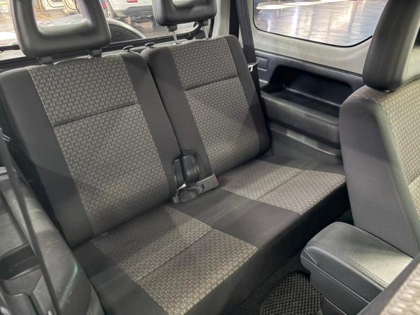 Suzuki Jimny III Рестайлинг 1 с пробегом 2011 года, цена 1 097 000 рублей, 84074 км, внедорожник, Автокод Объявления
