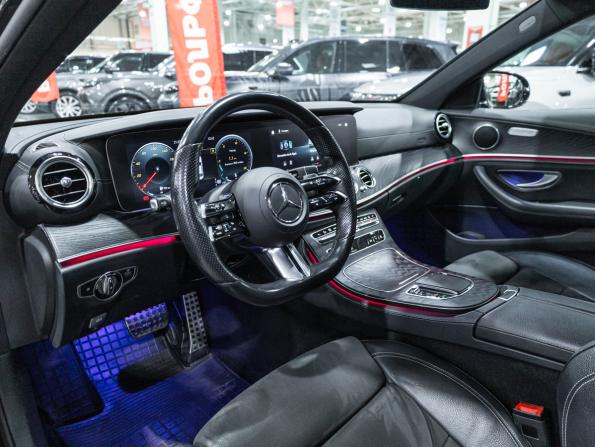 Mercedes-Benz E-Класс V (W213 S213 C238) Рестайлинг с пробегом 2021 года, цена 3 900 989 рублей, 85039 км, седан, Автокод Объявления