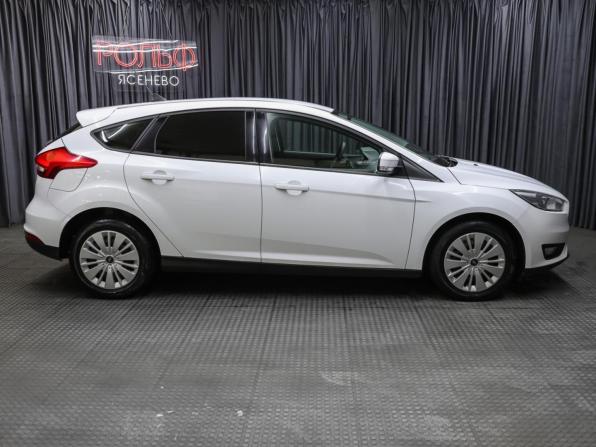 Ford Focus III Рестайлинг с пробегом 2017 года, цена 1 198 000 рублей, 62464 км, хэтчбек, Автокод Объявления