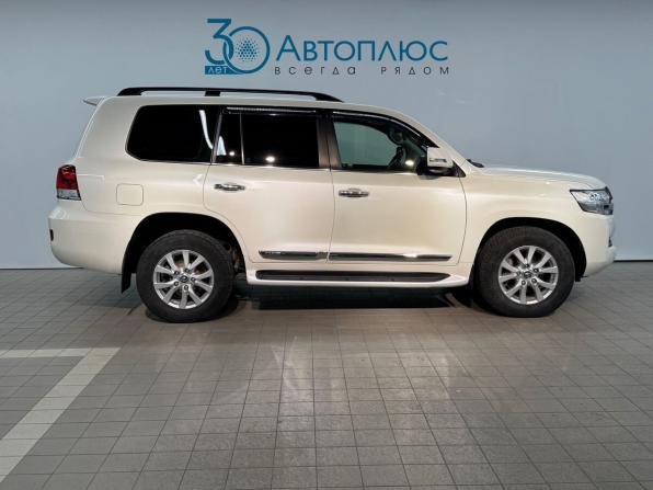 Toyota Land Cruiser 200 Series Рестайлинг 2 с пробегом 2018 года, цена 6 780 000 рублей, 219281 км, внедорожник, Автокод Объявления