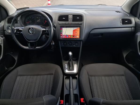 Volkswagen Polo V Рестайлинг с пробегом 2017 года, цена 1 040 000 рублей, 153324 км, седан, Автокод Объявления