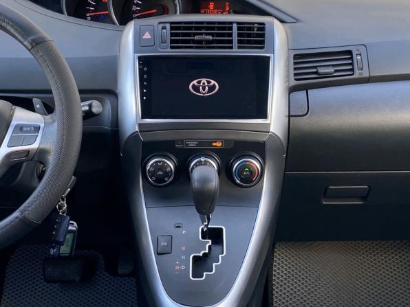 Toyota Verso I Рестайлинг с пробегом 2013 года, цена 1 419 000 рублей, 148021 км, компактвэн, Автокод Объявления