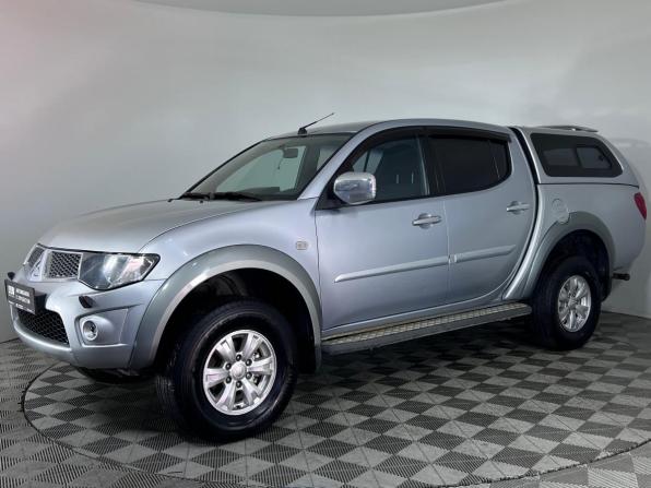 Mitsubishi L200 IV с пробегом 2011 года, цена 1 350 000 рублей, 220693 км, пикап, Автокод Объявления