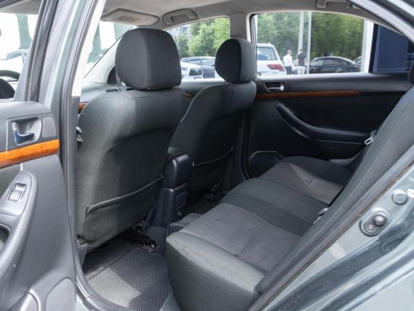 Toyota Avensis II Рестайлинг с пробегом 2006 года, цена 770 000 рублей, 411715 км, седан, Автокод Объявления