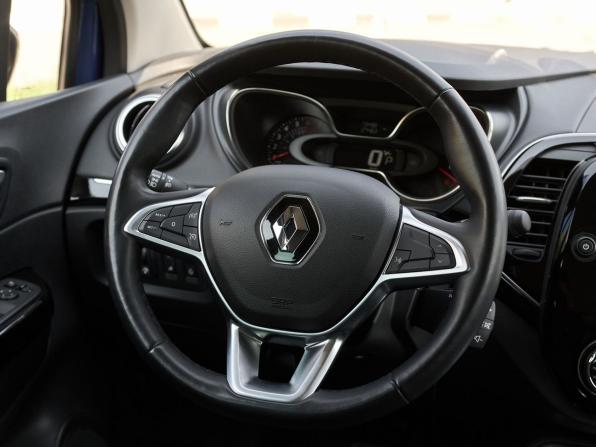 Renault Kaptur I Рестайлинг с пробегом 2020 года, цена 1 678 000 рублей, 73473 км, внедорожник, Автокод Объявления