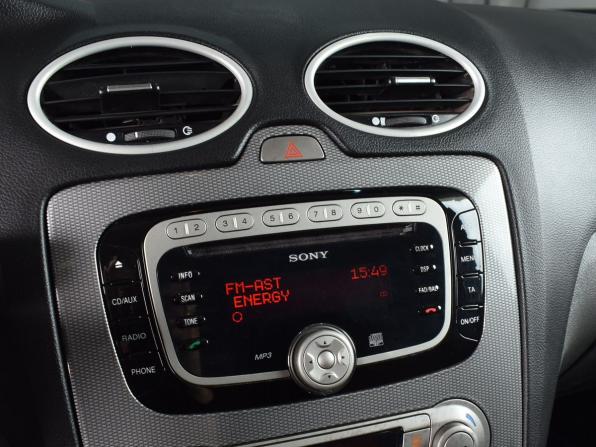 Ford Focus II Рестайлинг с пробегом 2010 года, цена 679 995 рублей, 252115 км, седан, Автокод Объявления