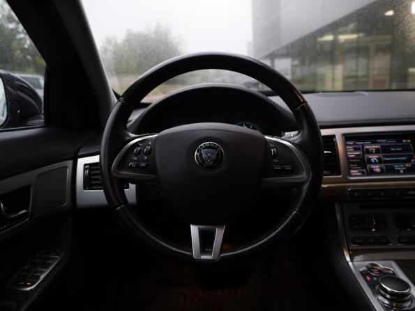 Jaguar XF I Рестайлинг с пробегом 2015 года, цена 1 820 900 рублей, 54014 км, седан, Автокод Объявления