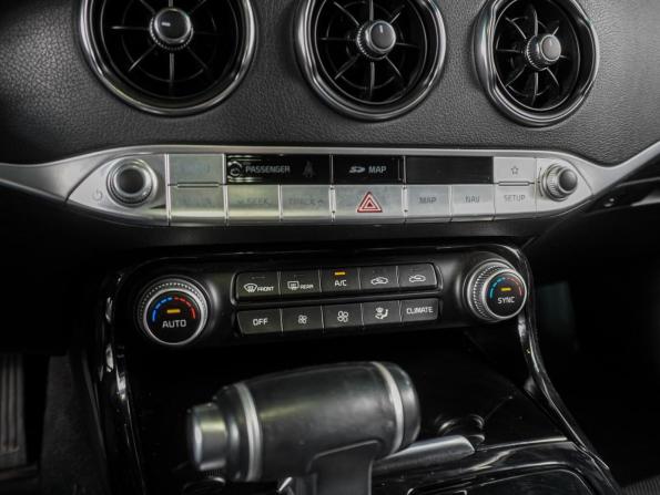 Kia Stinger I с пробегом 2019 года, цена 2 349 000 рублей, 137132 км, лифтбек, Автокод Объявления
