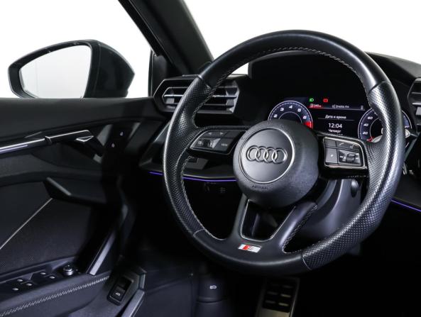 Audi A3 IV (8Y) с пробегом 2021 года, цена 2 621 000 рублей, 119441 км, седан, Автокод Объявления