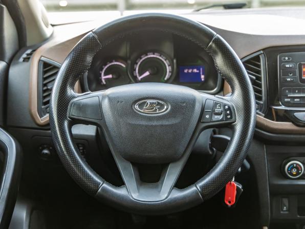 Lada (ВАЗ) XRAY I с пробегом 2017 года, цена 788 000 рублей, 122400 км, хэтчбек, Автокод Объявления