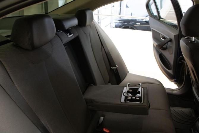 BMW 3 серии VI (F3x) Рестайлинг с пробегом 2016 года, цена 2 175 000 рублей, 72400 км, седан, Автокод Объявления