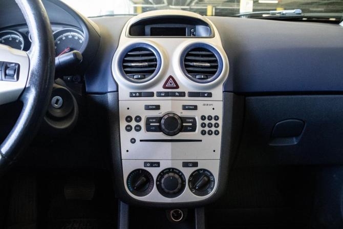 Opel Corsa D с пробегом 2008 года, цена 380 000 рублей, 140796 км, хэтчбек, Автокод Объявления