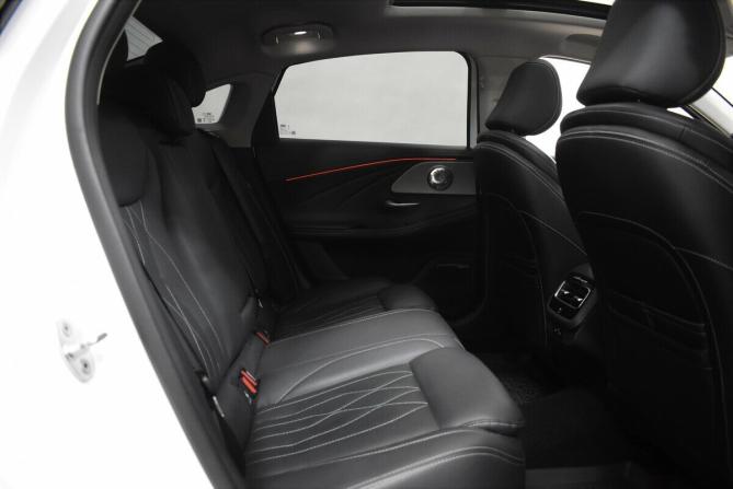 Chery Arrizo 8 с пробегом 2023 года, цена 1 615 000 рублей, 132094 км, седан, Автокод Объявления