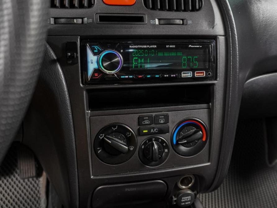 Hyundai Elantra III (XD2) Рестайлинг Воронеж  - изображение 12