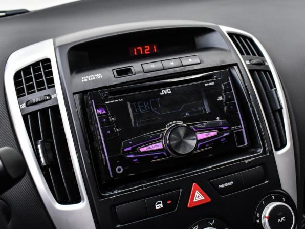 Kia Ceed I Рестайлинг с пробегом 2010 года, цена 620 000 рублей, 217071 км, хэтчбек, Автокод Объявления