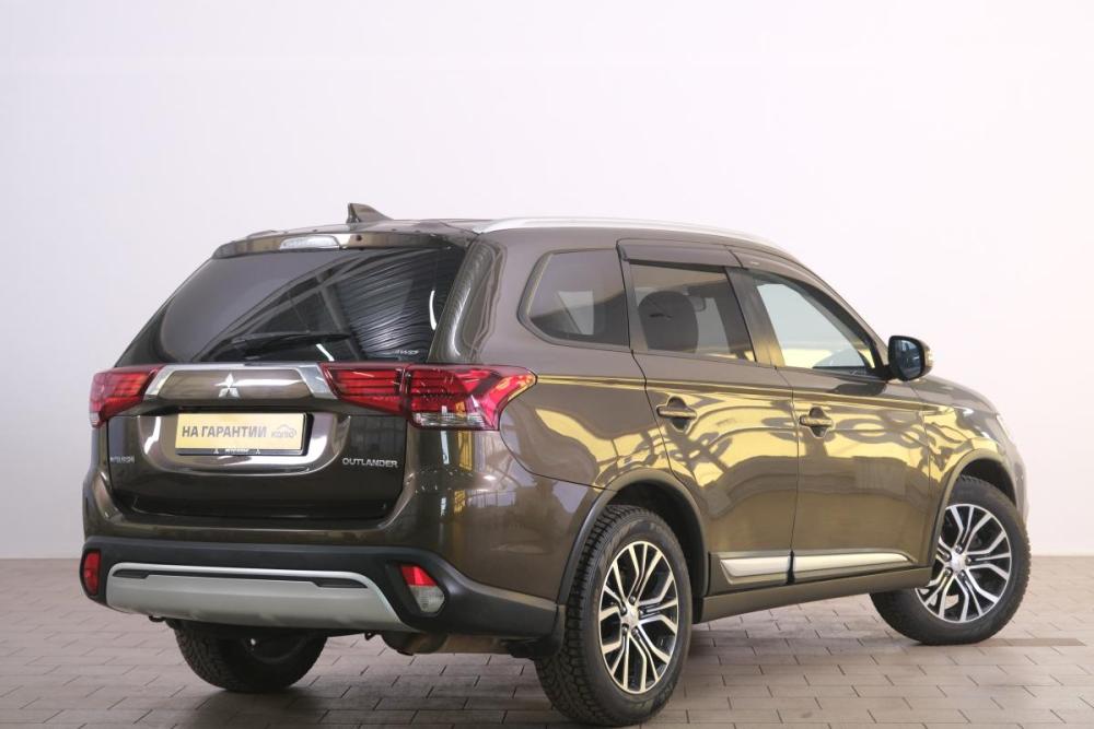 Mitsubishi Outlander III Рестайлинг 2 Омск  - изображение 7