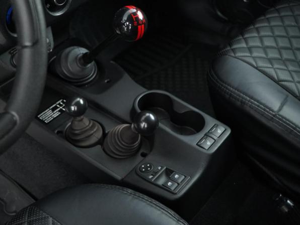 Lada (ВАЗ) Niva Legend с пробегом 2024 года, цена 999 999 рублей, 8453 км, внедорожник, Автокод Объявления