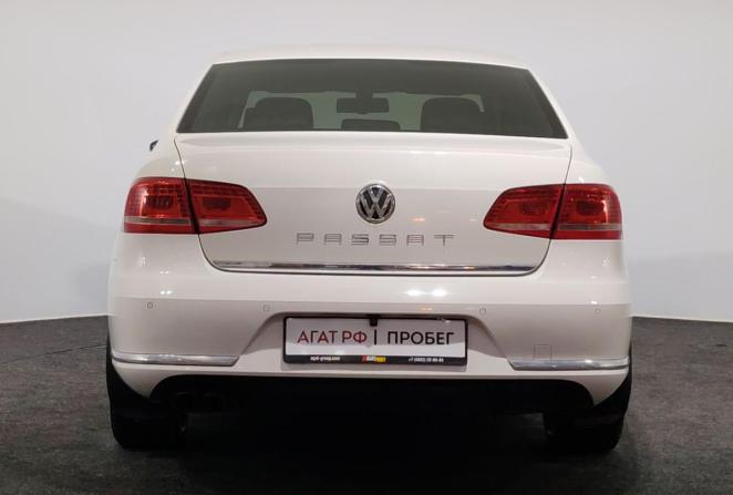 Volkswagen Passat B7 с пробегом 2012 года, цена 1 090 000 рублей, 223073 км, седан, Автокод Объявления