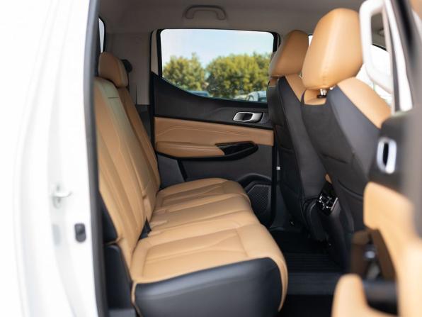 Changan Hunter Plus с пробегом 2024 года, цена 2 800 000 рублей, 44682 км, offers.body_type.unknown, Автокод Объявления