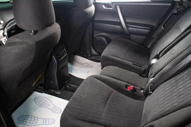 Toyota Highlander II (XU40) Рестайлинг с пробегом 2012 года, цена 2 259 000 рублей, 282000 км, внедорожник, Автокод Объявления