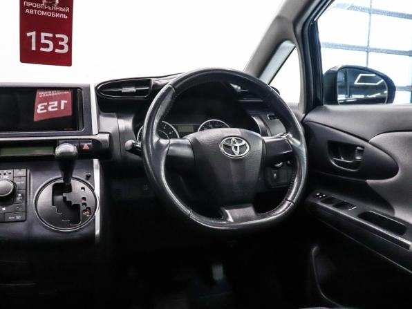 Toyota Wish II с пробегом 2010 года, цена 1 210 000 рублей, 179578 км, минивэн, Автокод Объявления