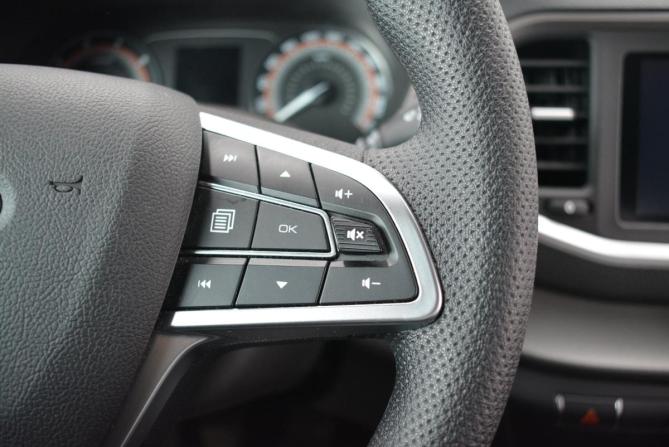 Lada (ВАЗ) Vesta I Рестайлинг (NG) с пробегом 2024 года, цена 1 289 000 рублей, 32000 км, седан, Автокод Объявления