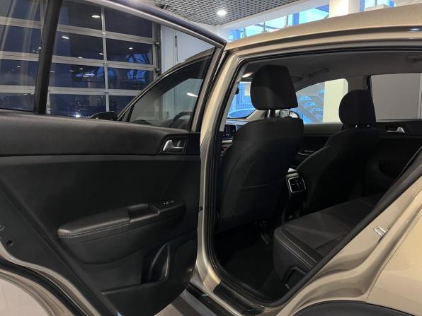Kia Sportage IV Рестайлинг с пробегом 2019 года, цена 2 500 000 рублей, 94840 км, внедорожник, Автокод Объявления