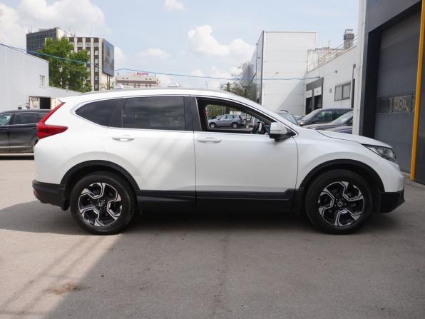 Honda CR-V V с пробегом 2018 года, цена 3 113 000 рублей, 133650 км, внедорожник, Автокод Объявления