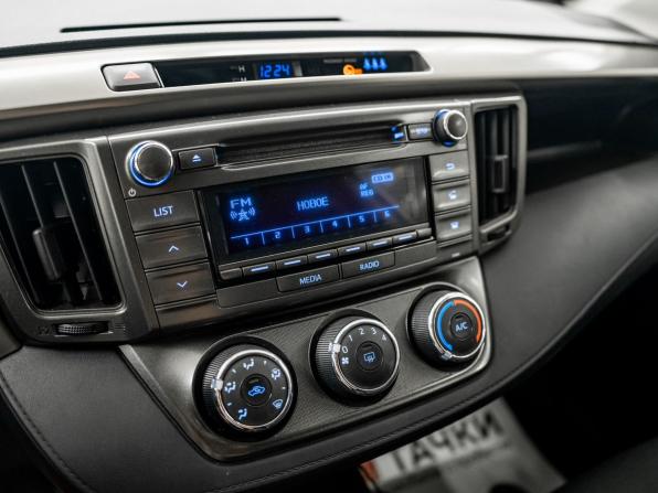 Toyota RAV4 IV (XA40) с пробегом 2013 года, цена 1 850 000 рублей, 154347 км, внедорожник, Автокод Объявления