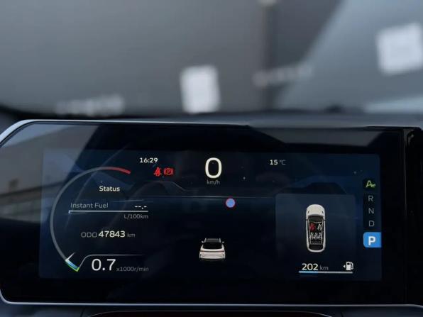 Geely Coolray I Рестайлинг с пробегом 2023 года, цена 1 879 000 рублей, 47843 км, внедорожник, Автокод Объявления