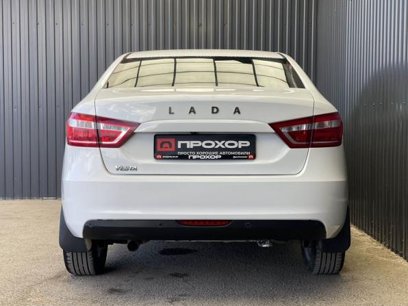 Lada (ВАЗ) Vesta I с пробегом 2019 года, цена 957 000 рублей, 105505 км, седан, Автокод Объявления
