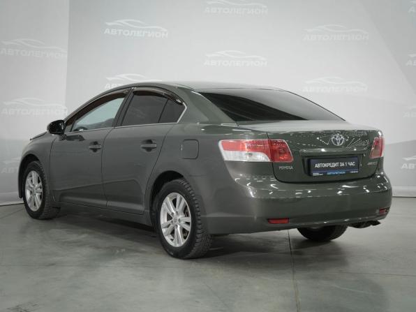 Toyota Avensis III с пробегом 2009 года, цена 920 000 рублей, 203680 км, седан, Автокод Объявления